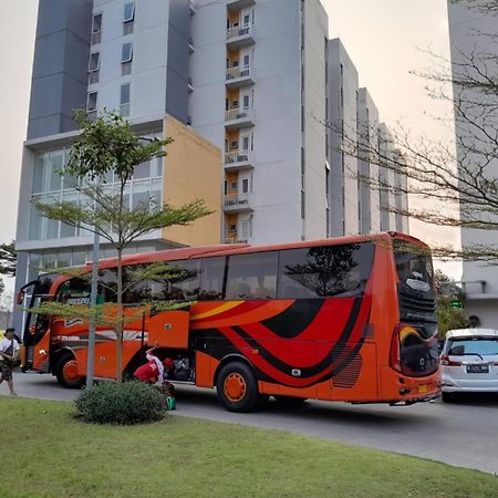 Nature Inn Aeropolis Ar3 Tangerang Exterior foto